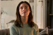 A Mulher Secreta: 7 filmes de suspense parecidos para assistir no streaming