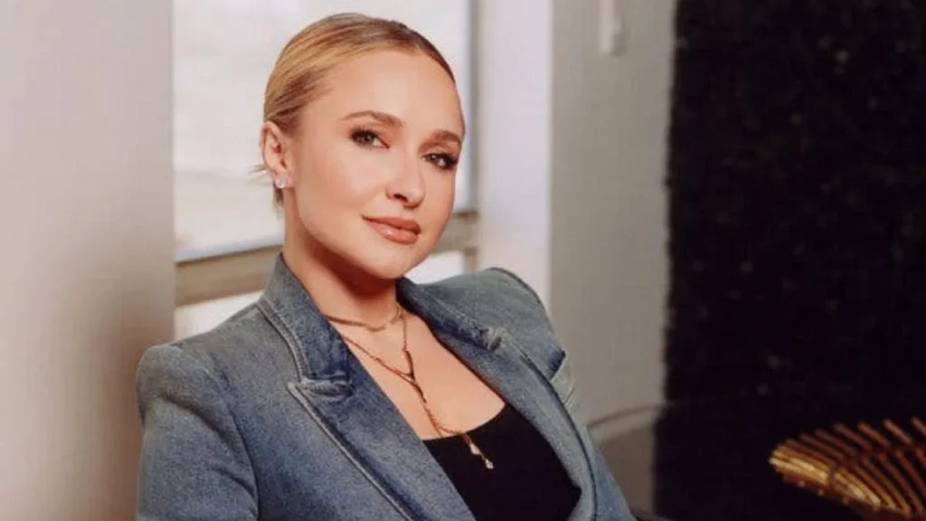Hayden Panettiere, que revelou detalhes de sua vida pessoal no livro This Is Me: A Reckoning