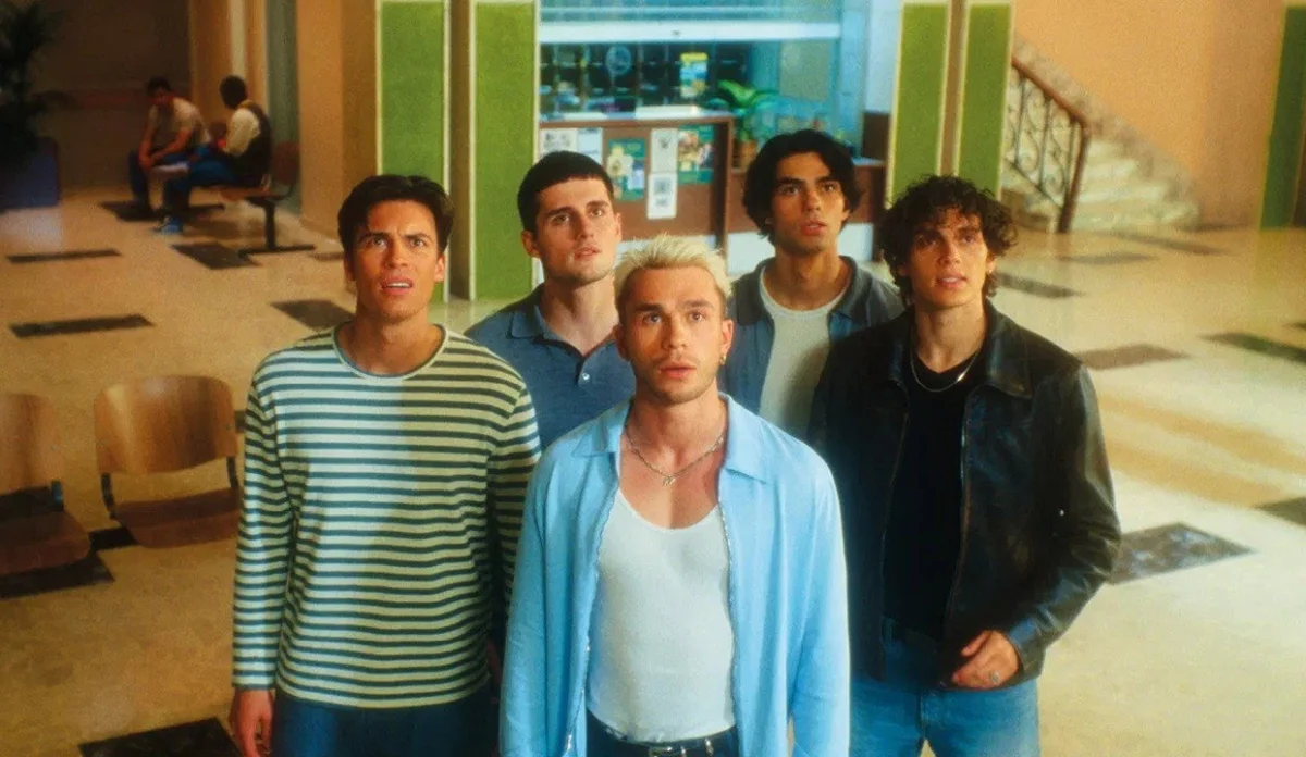 De Volta Aos Anos 90: filme do Prime Video leva os Elevator Boys para 1995