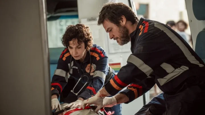 Emergência 53: trama, elenco e tudo sobre a nova série médica do Globoplay