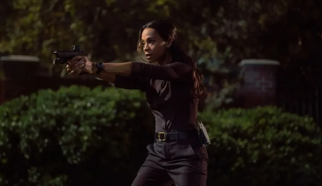 Zoe Saldaña como Joe McNamara no episódio 2 da 3ª temporada de Lioness