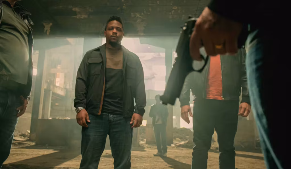 Nando em cena do filme Nando Entre Dois Mundos, lançado pela Netflix