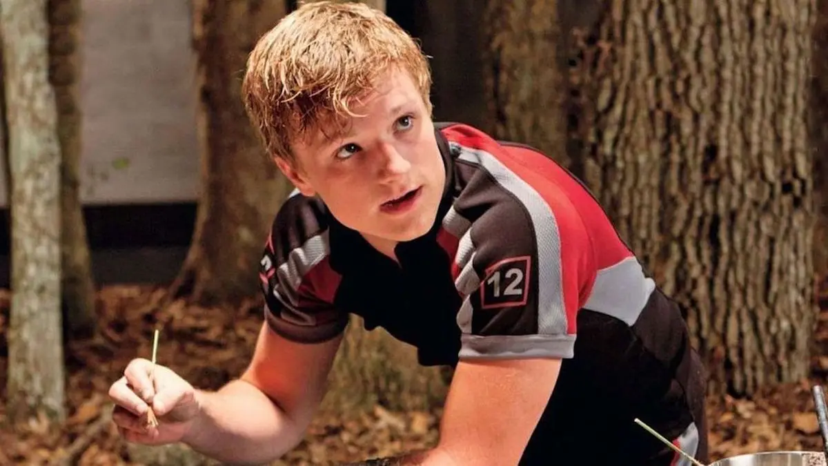 Josh Hutcherson comenta sobre possível retorno à franquia de Jogos Vorazes