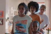 Por Você (28/08): Bela ganha guarda dos filhos de Juli, mas Peixe decide fugir