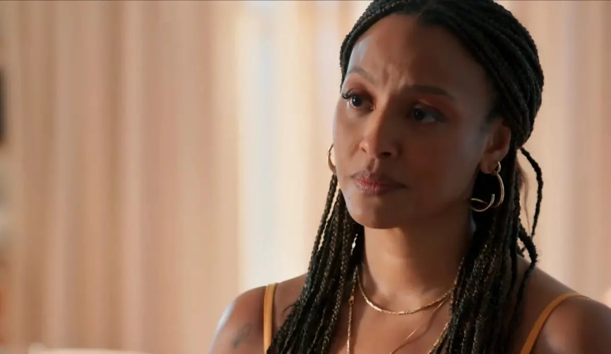 Bela em cena na novela Por Você, da TV Globo