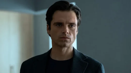 Sebastian Stan confirma que será Harvey Dent em Batman: Parte II