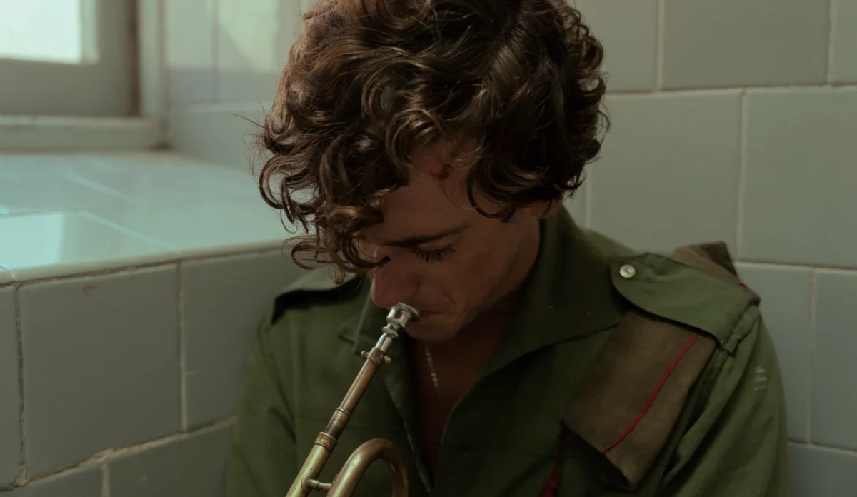 A Bola Preta: novo trailer antecipa drama premiado em Cannes e Toronto