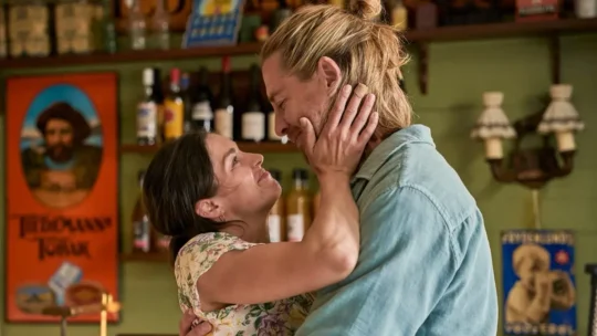 A Mulher Secreta 2 vai acontecer? Sucesso aumenta interesse por continuação na Netflix
