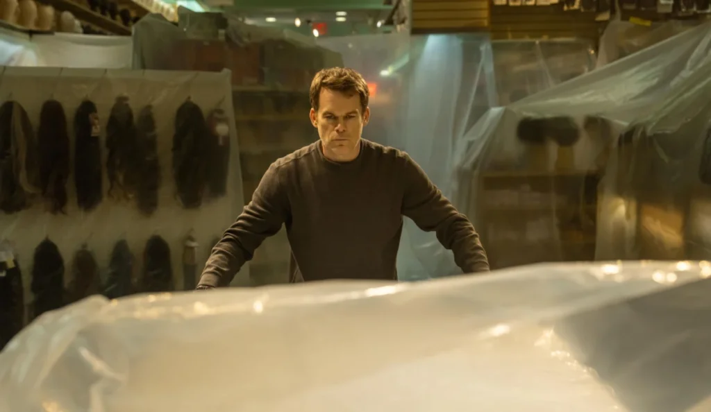 Michael C. Hall como Dexter Morgan na 2ª temporada de Dexter Ressurreição