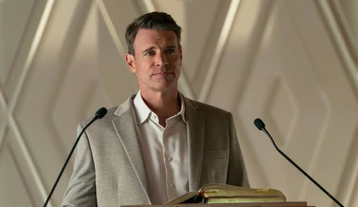 Scott Foley em produção televisiva antes de estrelar o drama Young Americans