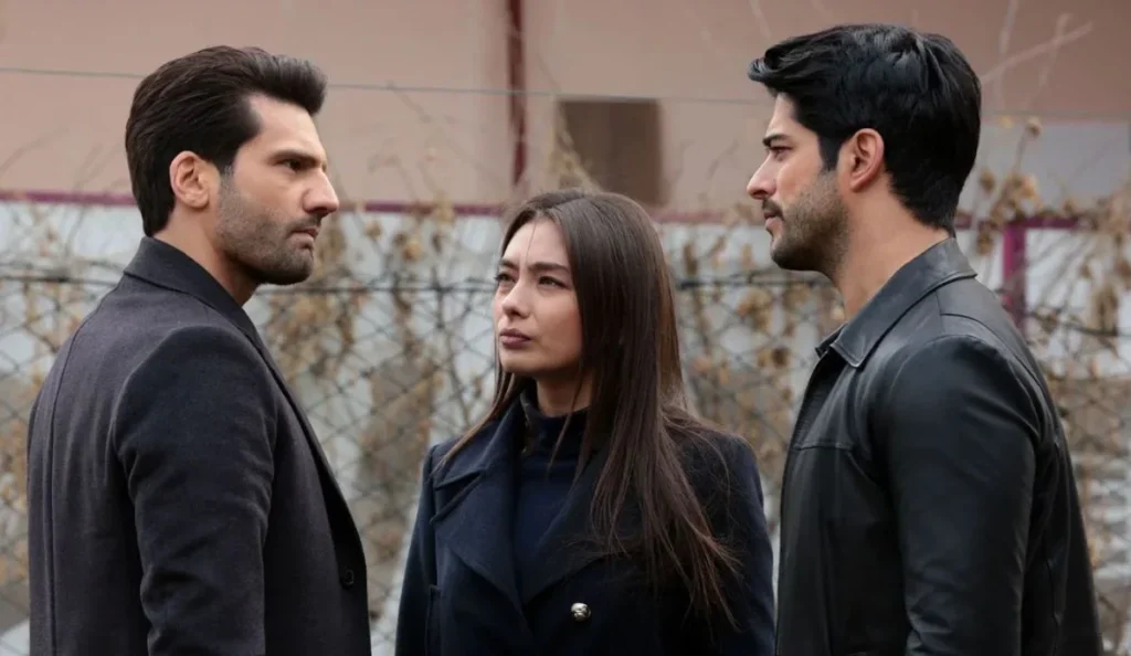 Protagonistas de Amor Sem Fim, novela turca que terá segunda temporada na Netflix