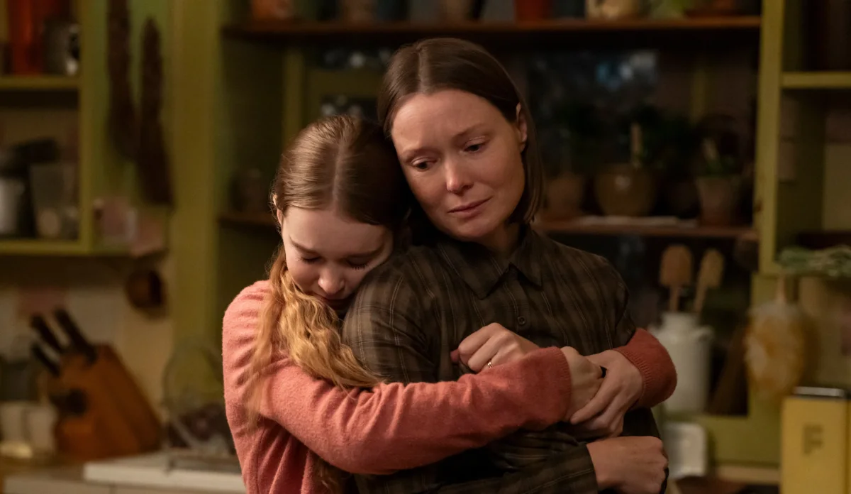 Carrie: Samantha Sloyan explica por que nova Margaret White começa diferente