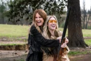 Casadas e Caçadoras: trailer da 2ª temporada reúne Sophie e Margo em meio a nova morte