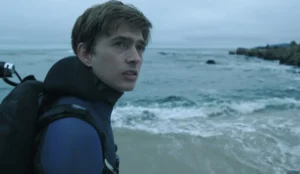 Dentro da Baleia: onde assistir ao suspense com Josh Brolin e Austin Abrams