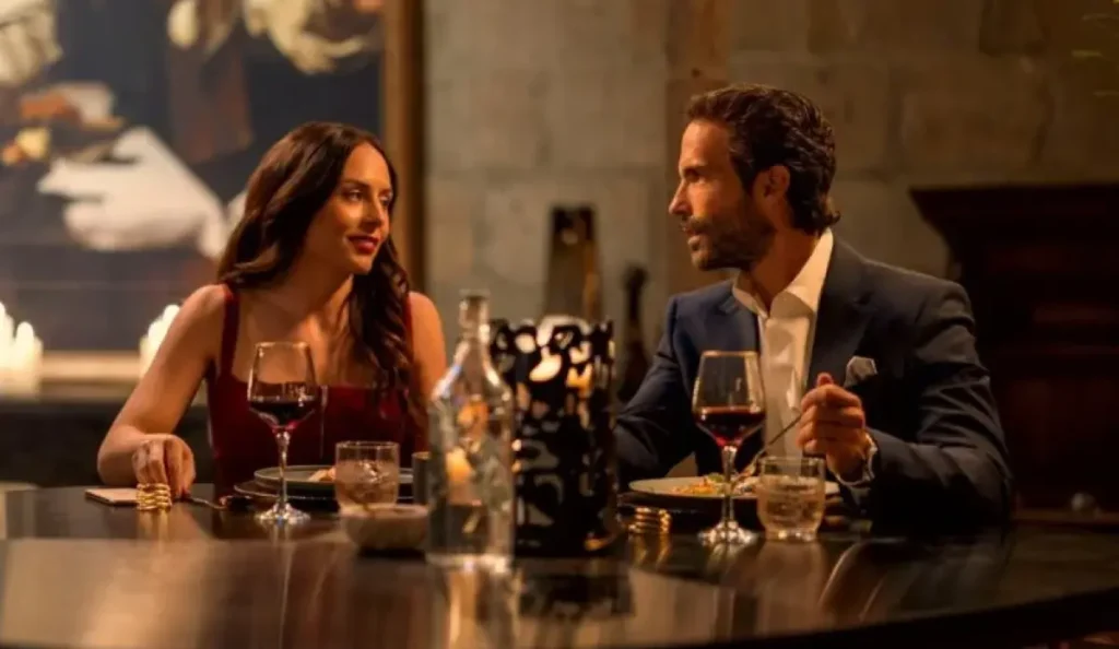 Cena de Dentro do Círculo, série mexicana da Netflix que acompanha uma investigação envolvendo assassinato e corrupção política.