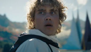 Joseph Zada caracterizado como Haymitch Abernathy em Amanhecer na Colheita