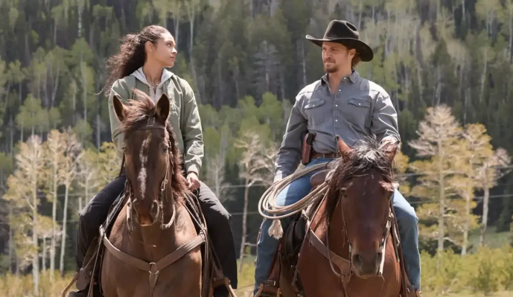 Luke Grimes interpreta Kayce Dutton na série Marshals, derivada do universo de Yellowstone
