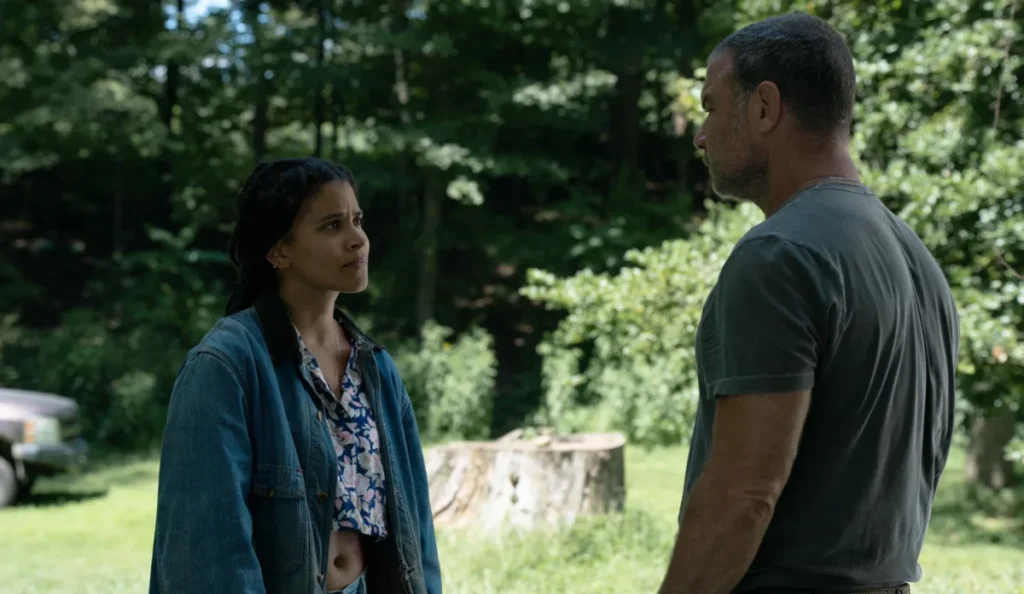  Liev Schreiber interpreta o detetive Jonah Lynn na série policial Noturno, da Apple TV